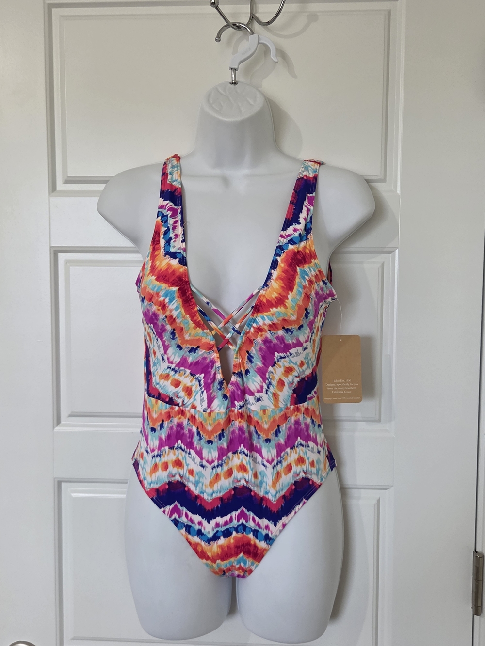 Hobie Chevron and On One Piece Swimsuit HS8ZH09 NWT Size S